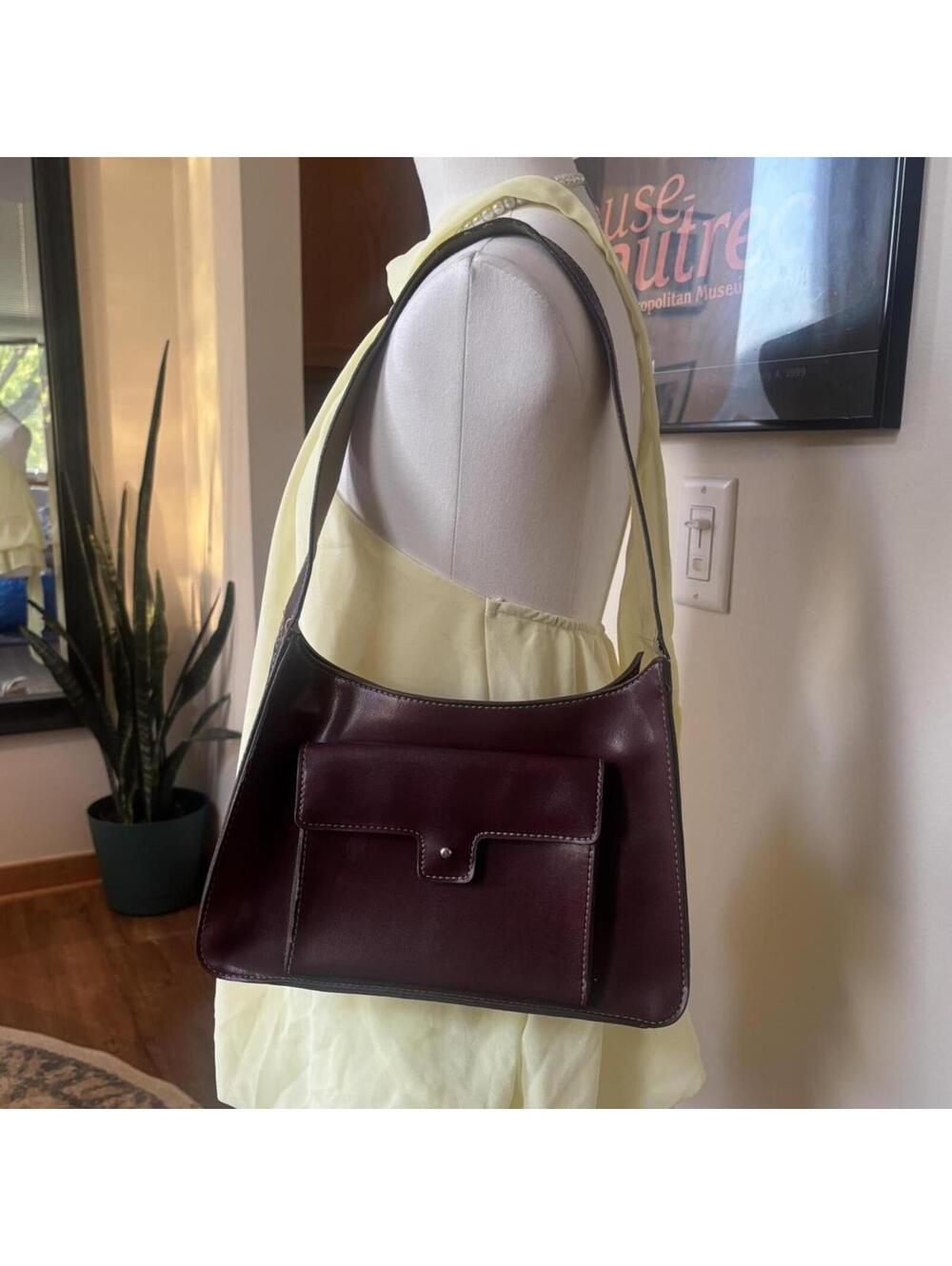 Vintage Oxblood Burgundy Shoulder Bag Minimalist 90s Baguette Purse